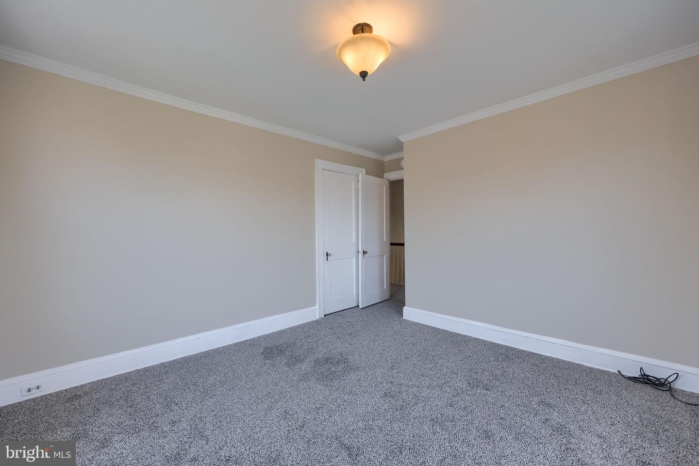 561 Burrowes Avenue photo 24