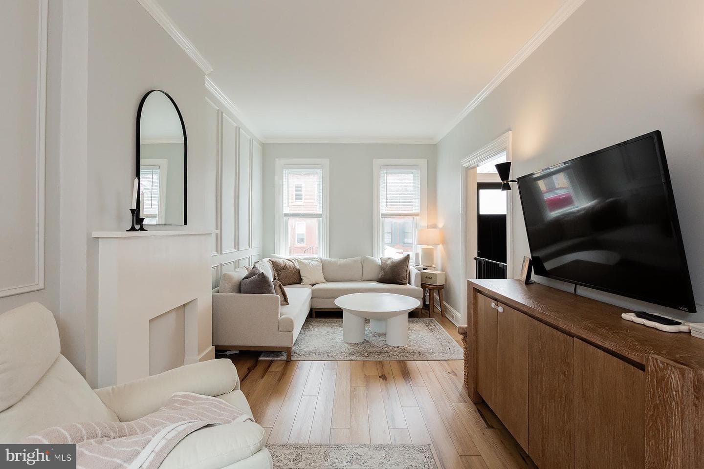 409 W Lemon Street photo 15
