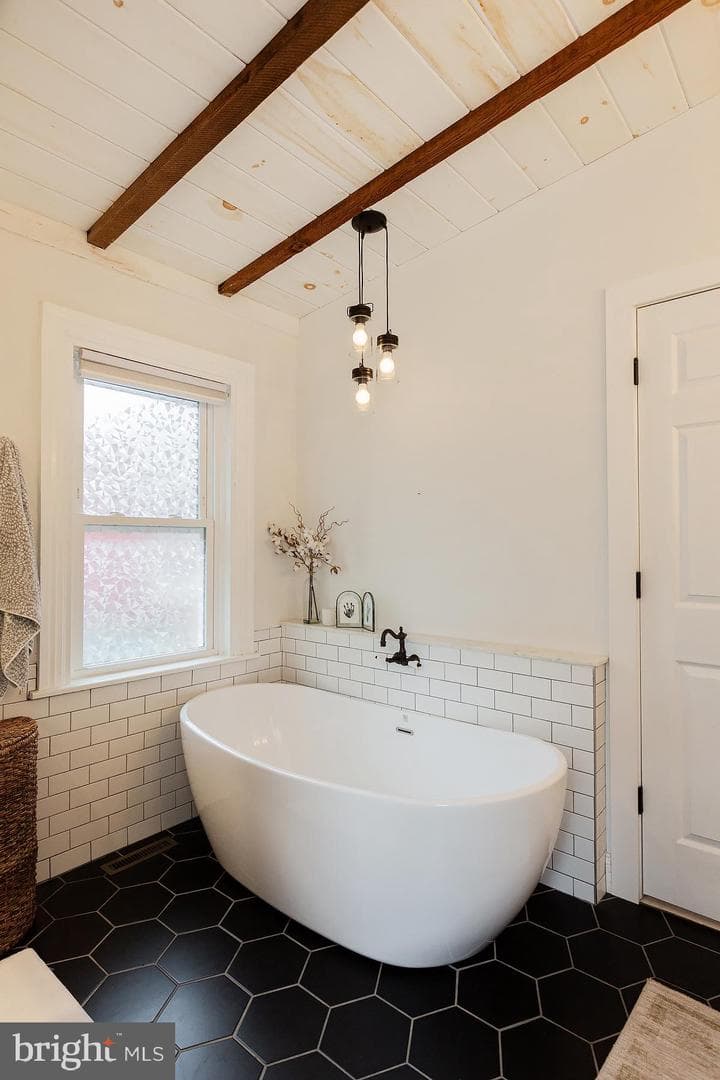 409 W Lemon Street photo 56