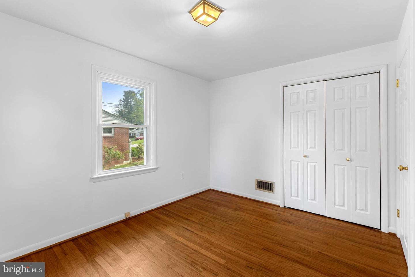 434 Spring Drive photo 13