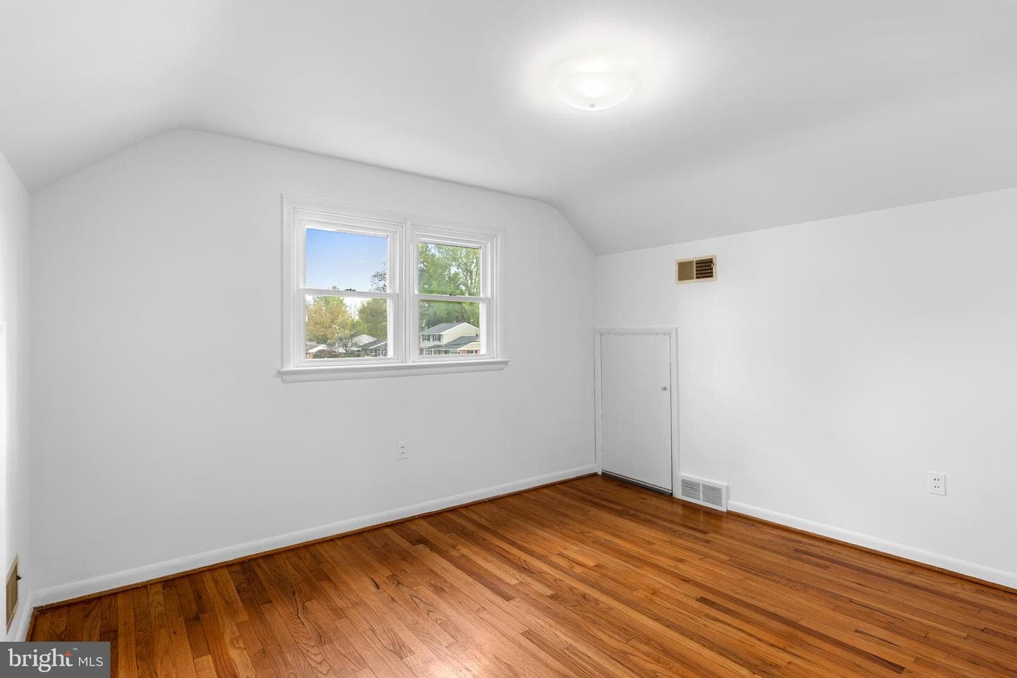 434 Spring Drive photo 17