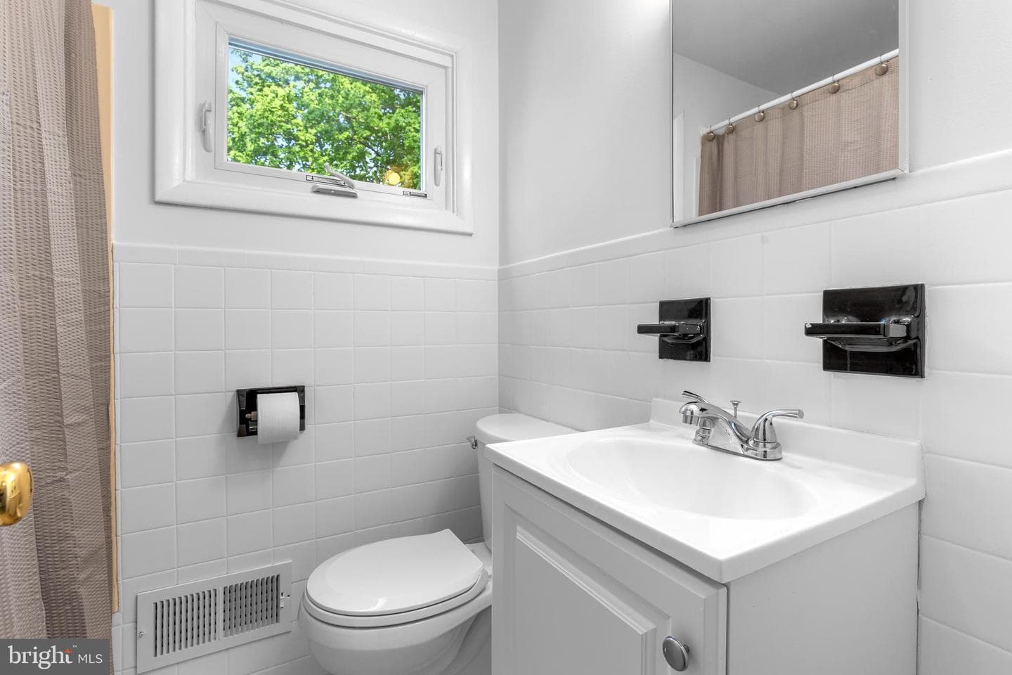 434 Spring Drive photo 19