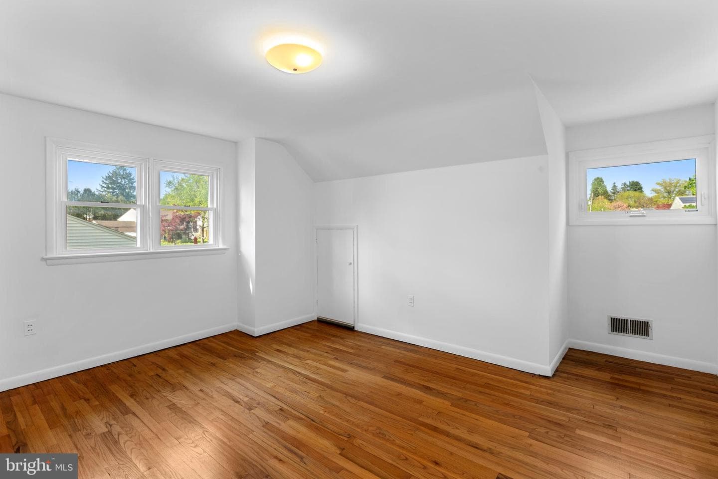 434 Spring Drive photo 20