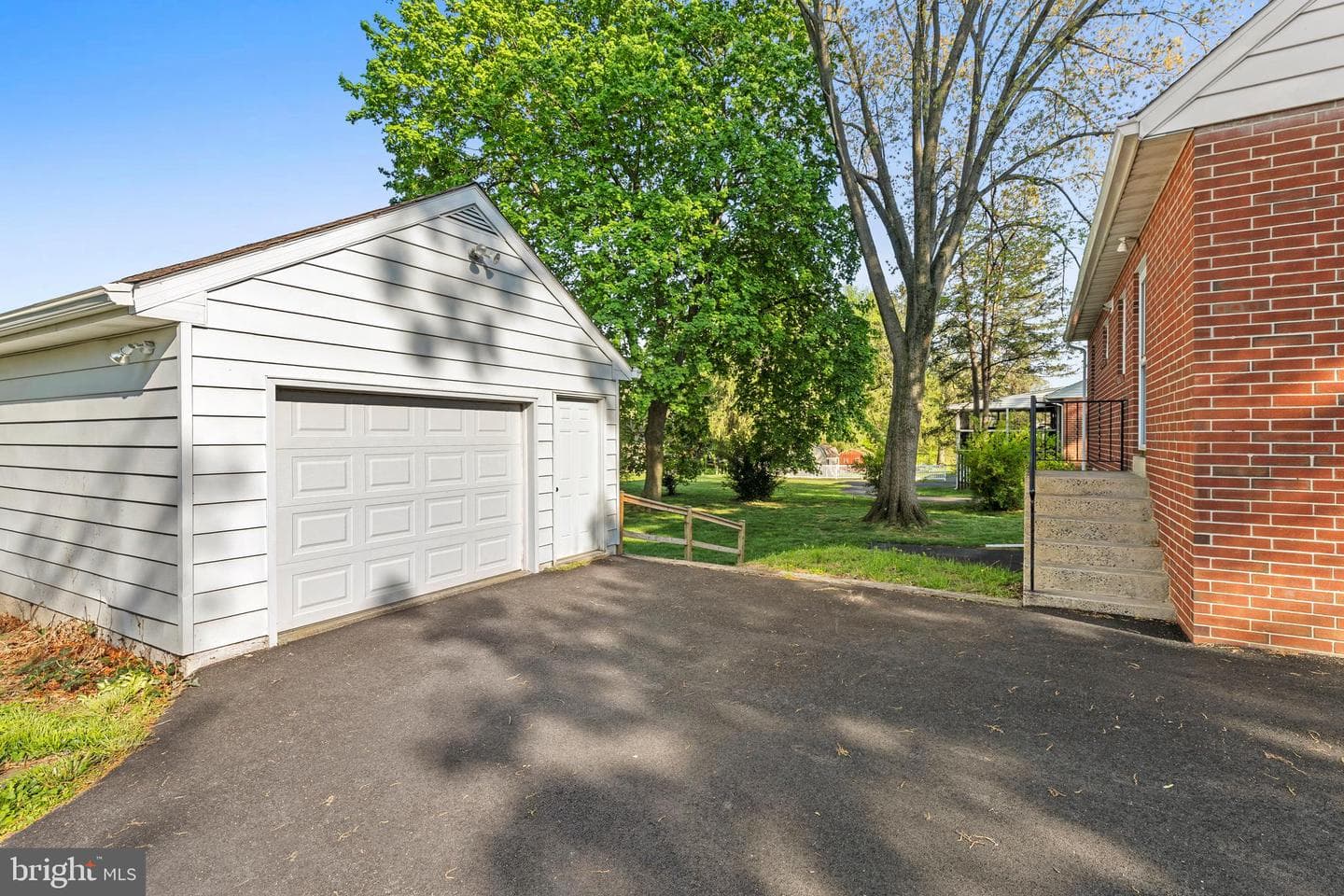 434 Spring Drive photo 31