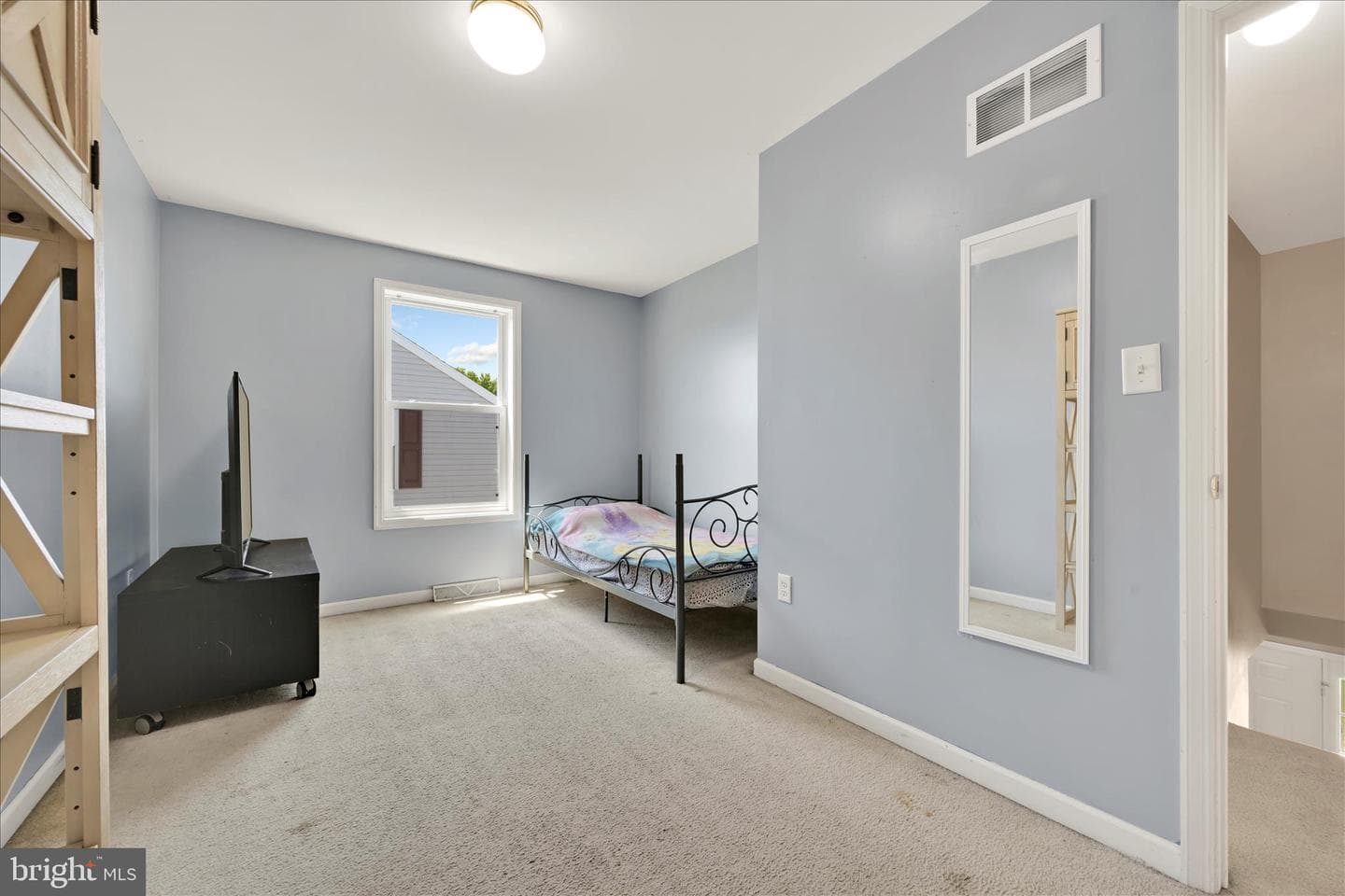 480 Daisy Drive photo 21