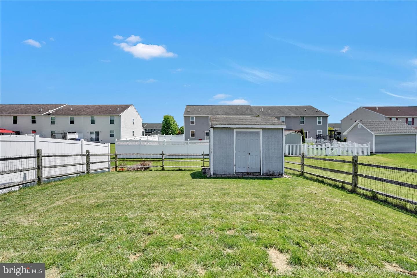 480 Daisy Drive photo 33