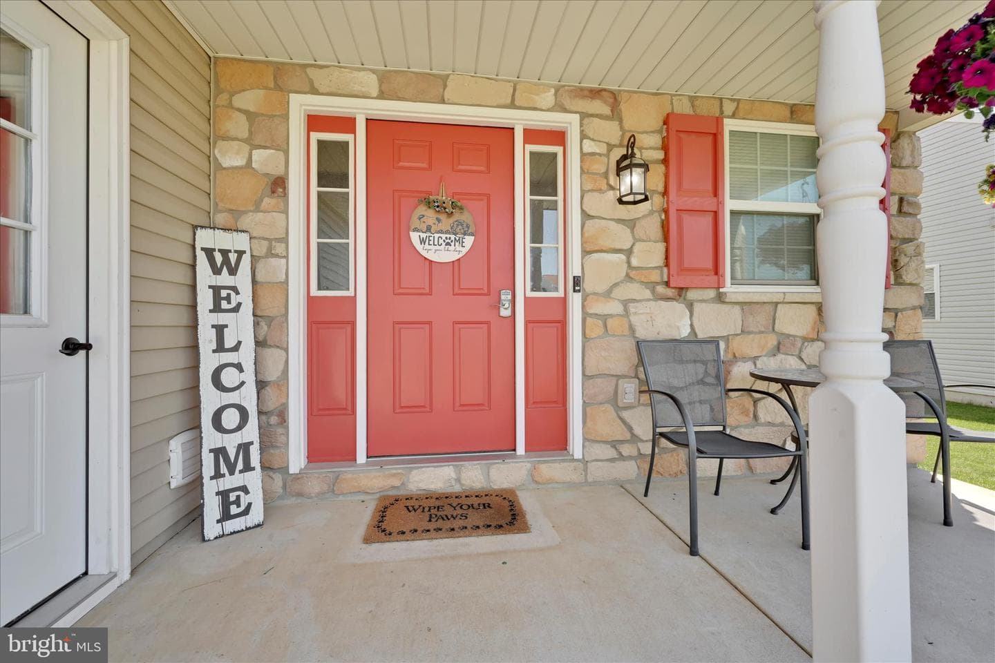 480 Daisy Drive photo 8