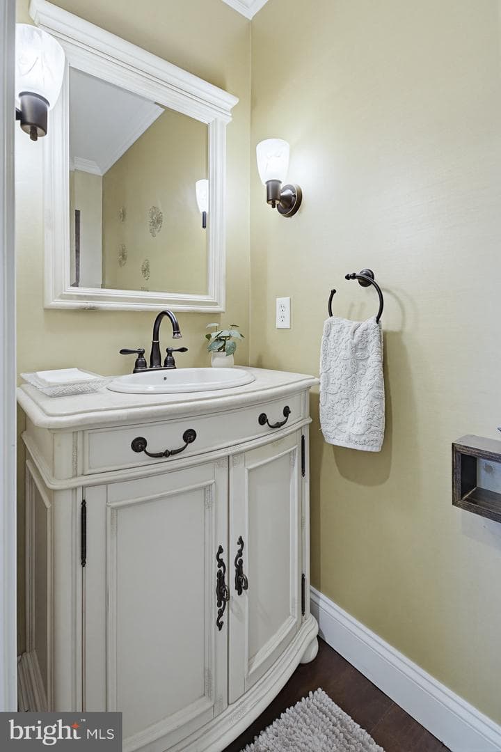 54 Circle Rock Drive photo 16