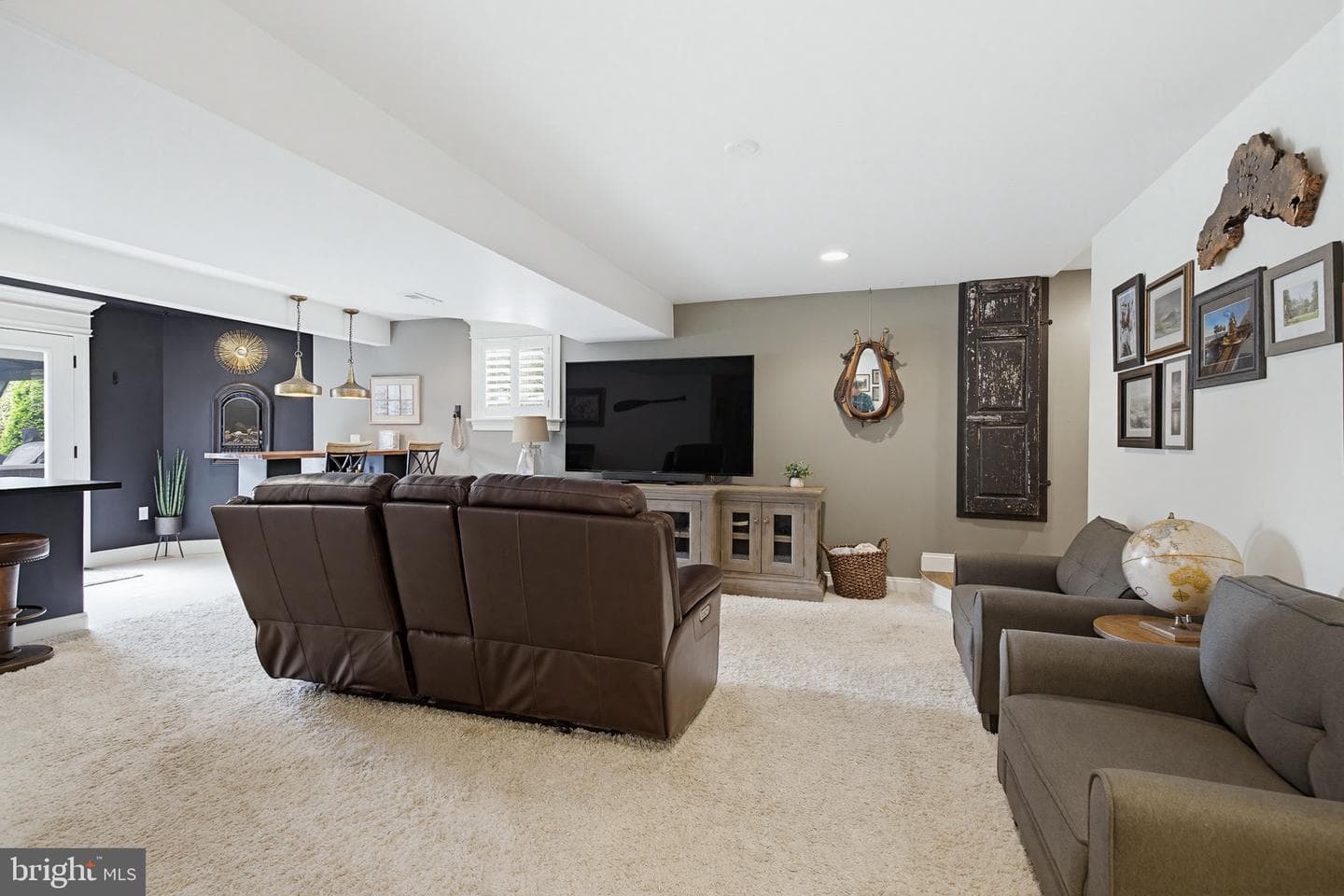 54 Circle Rock Drive photo 34