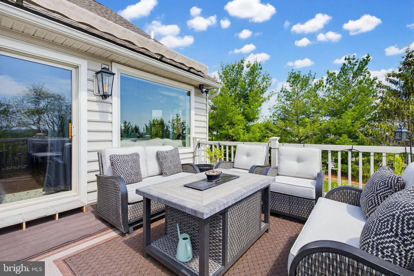 54 Circle Rock Drive photo 42