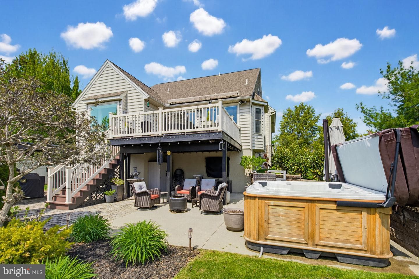 54 Circle Rock Drive photo 47