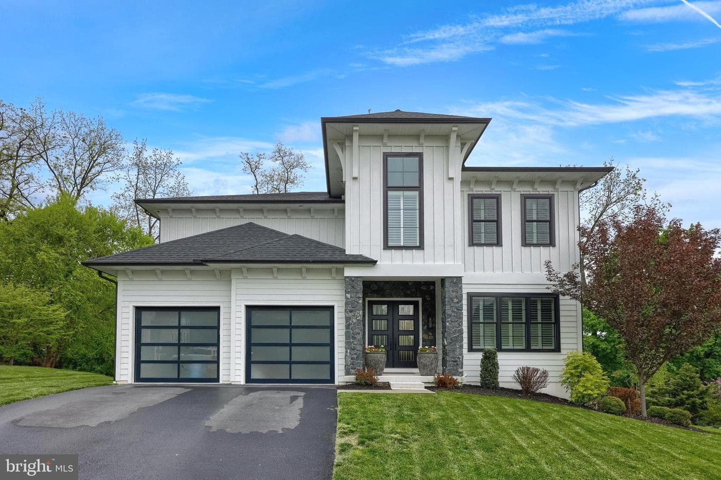 379 Spring Haven Drive photo 2