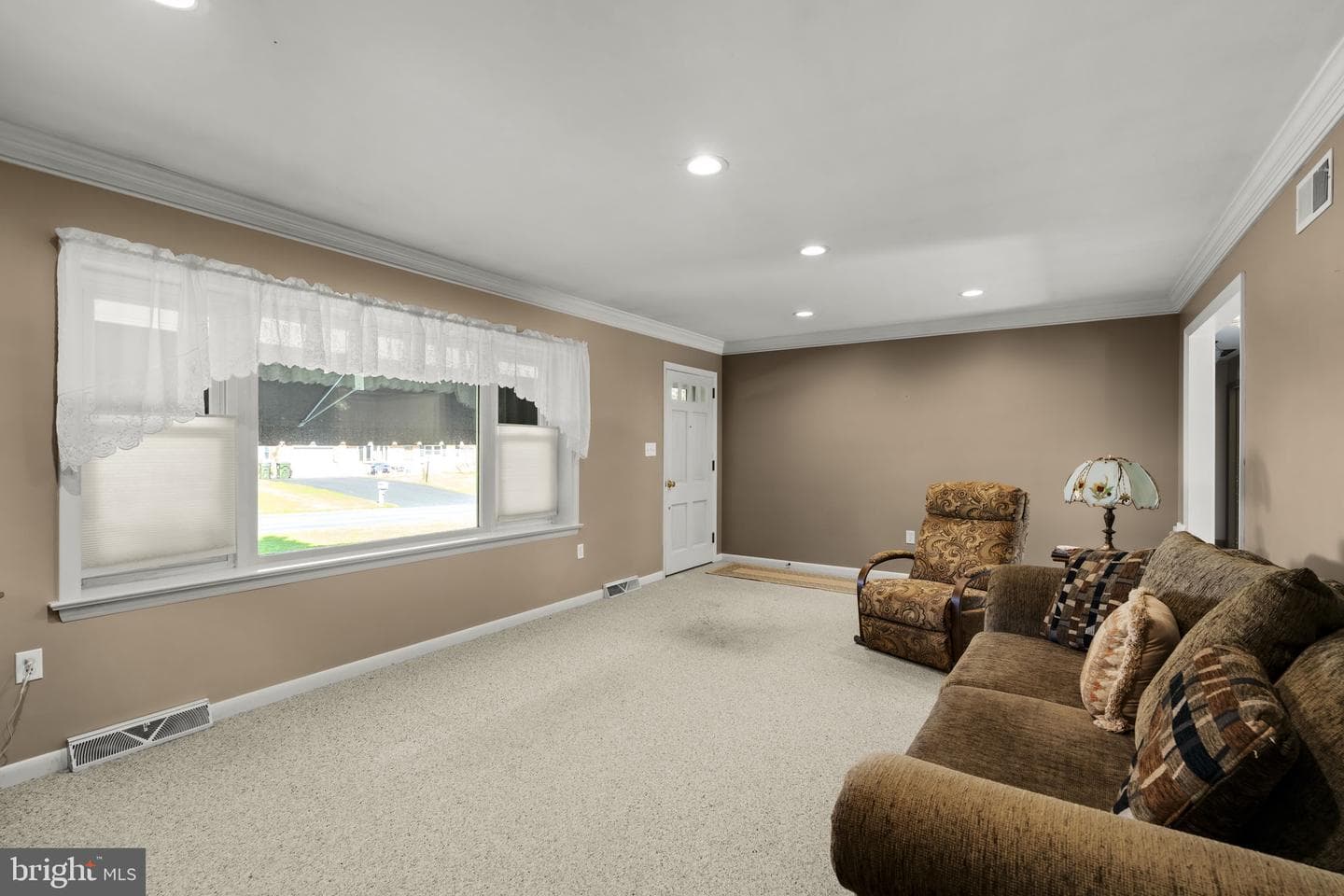 77 Glendale Drive photo 11