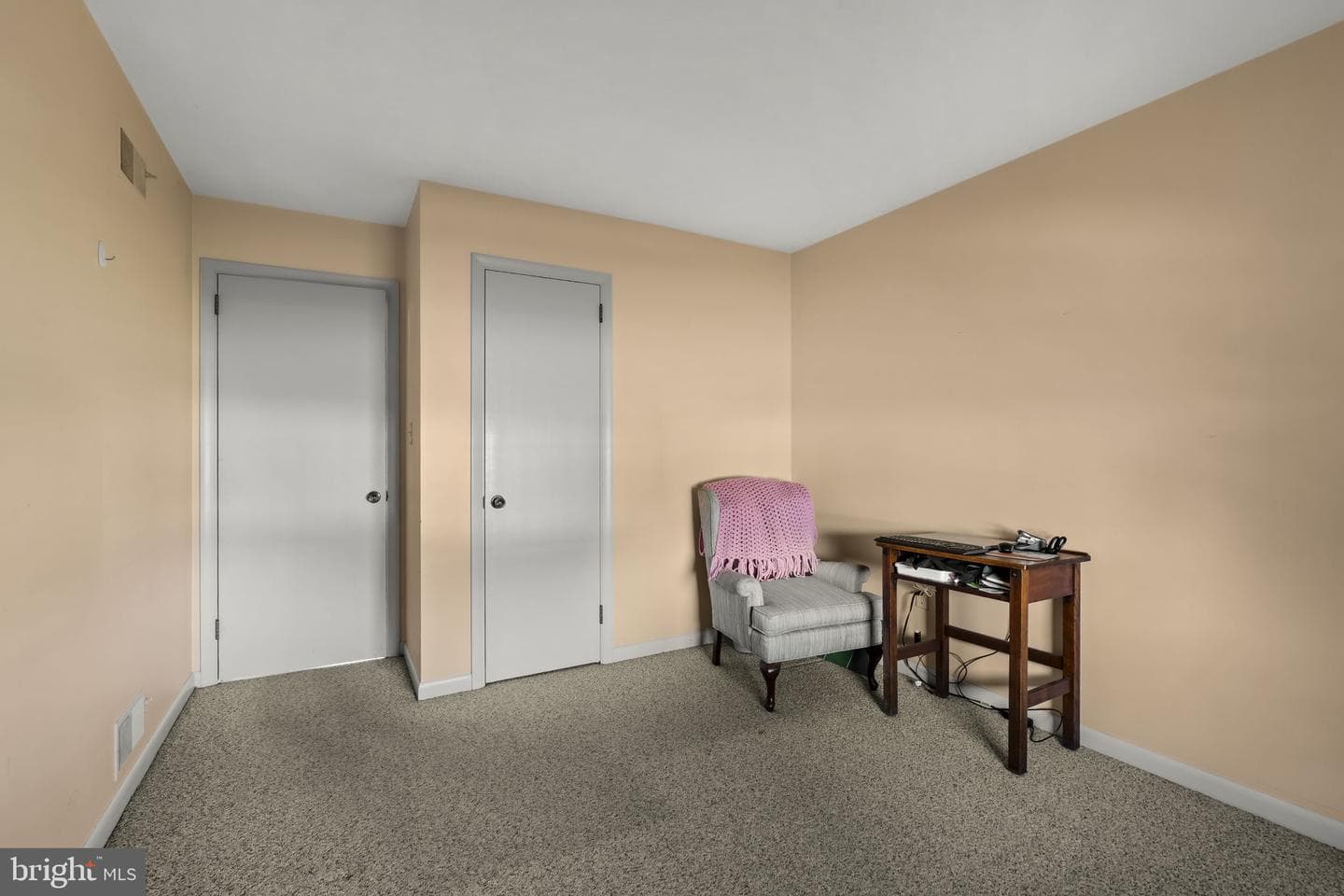 77 Glendale Drive photo 25