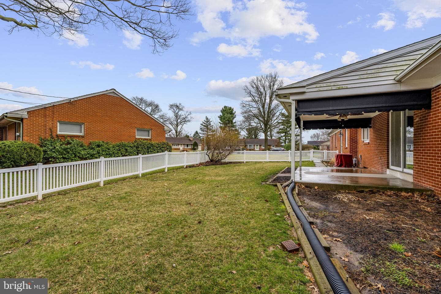 77 Glendale Drive photo 46