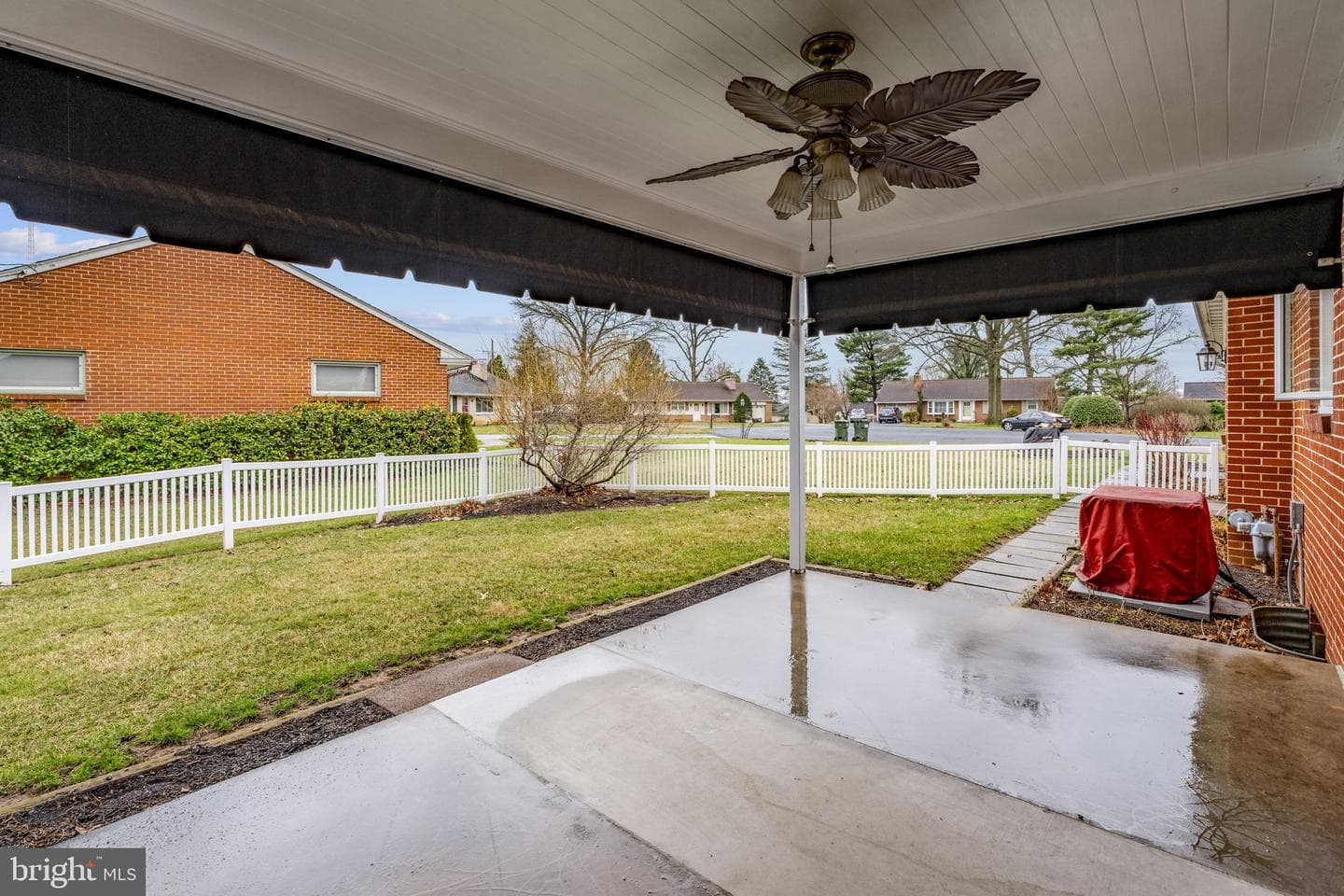 77 Glendale Drive photo 5