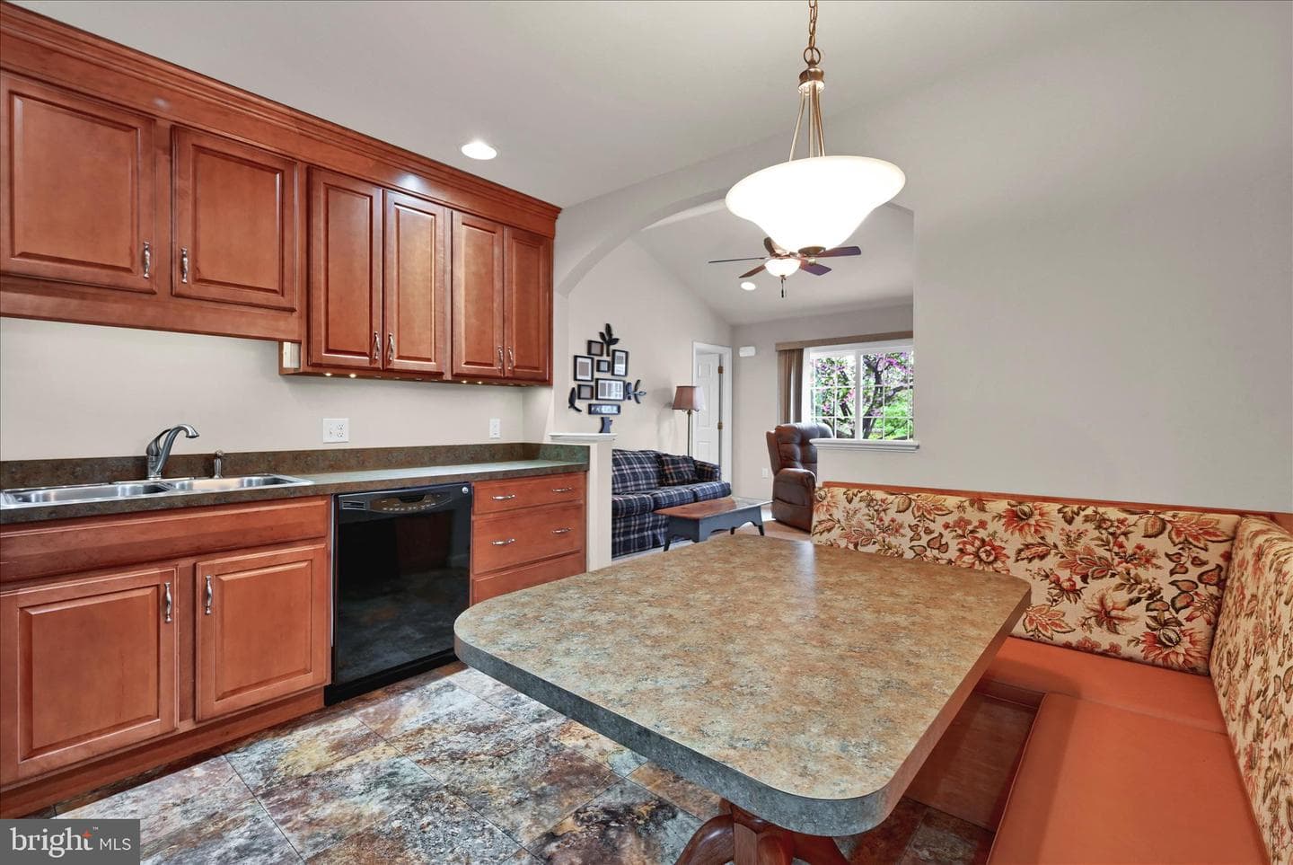 1840 Krystle Drive photo 36