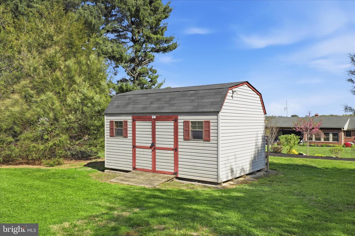 22 Hillcrest Drive photo 43