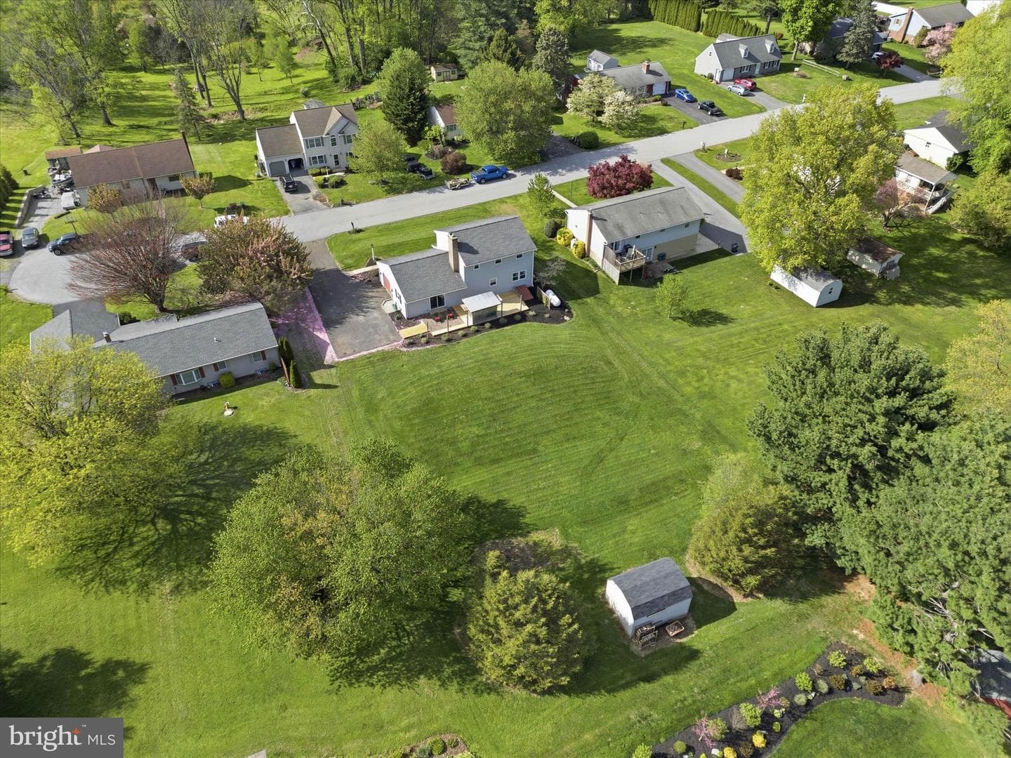 22 Hillcrest Drive photo 45