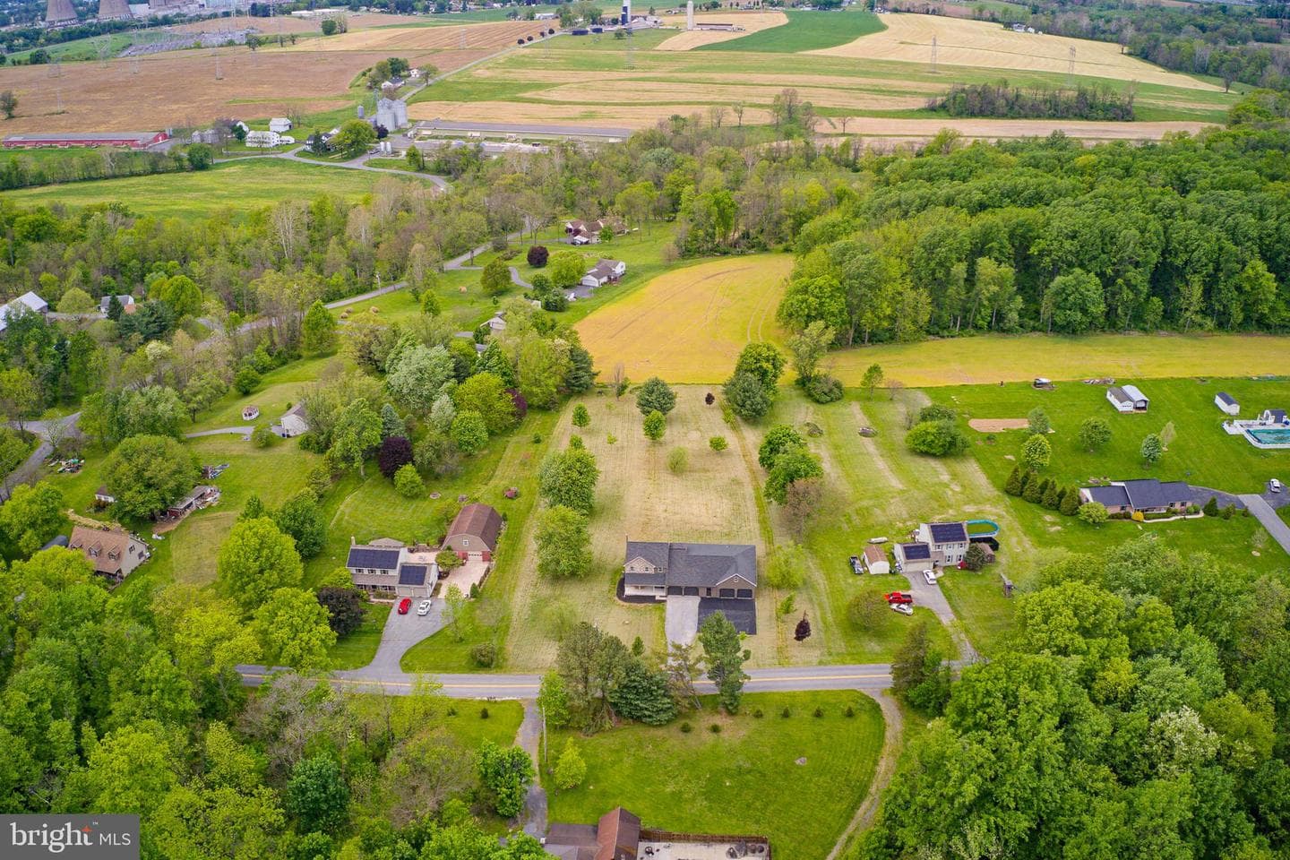 112 Saw Mill Road photo 54