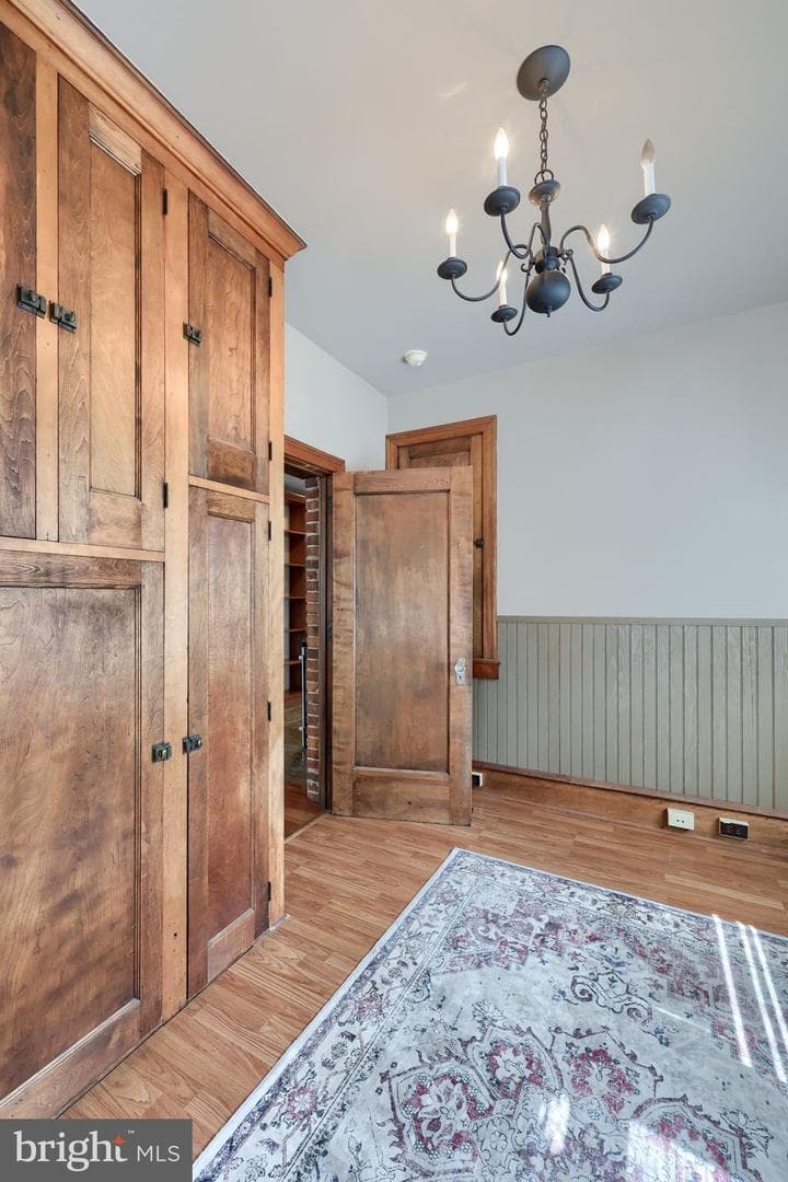 287 Duke Street photo 16