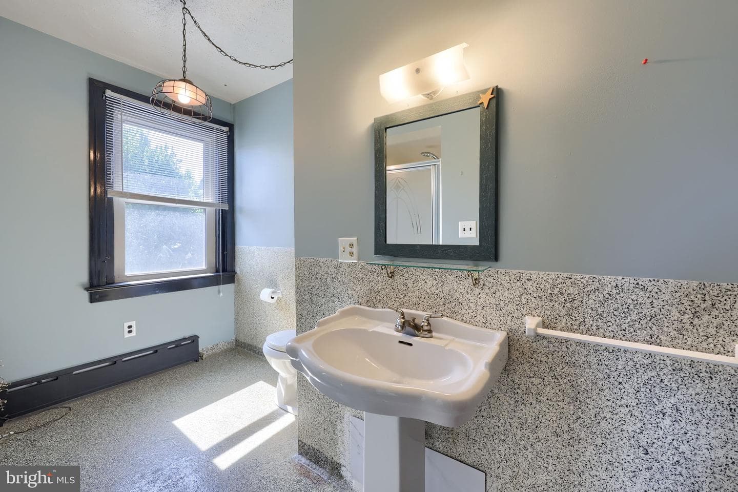 287 Duke Street photo 32