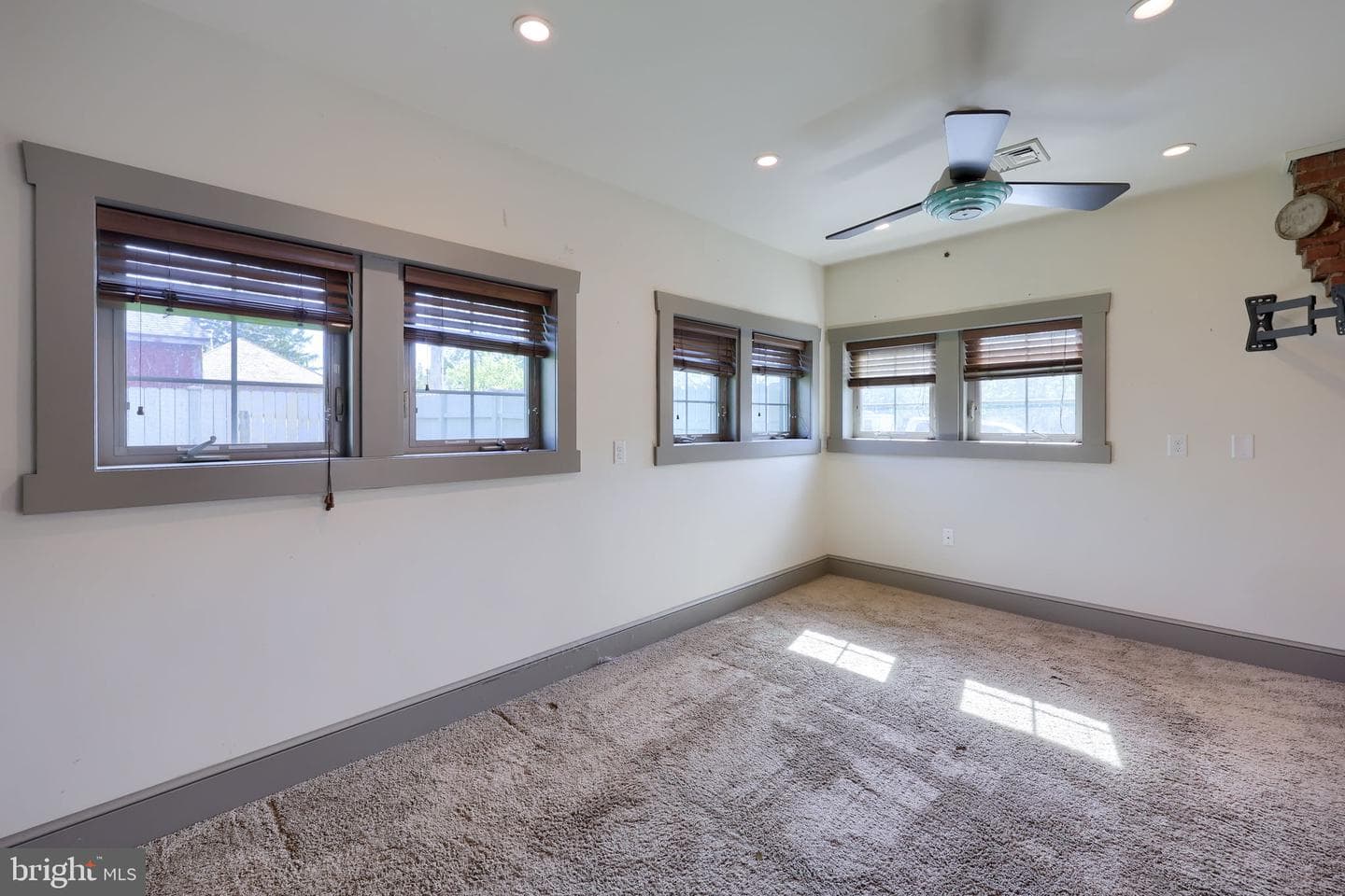 287 Duke Street photo 51