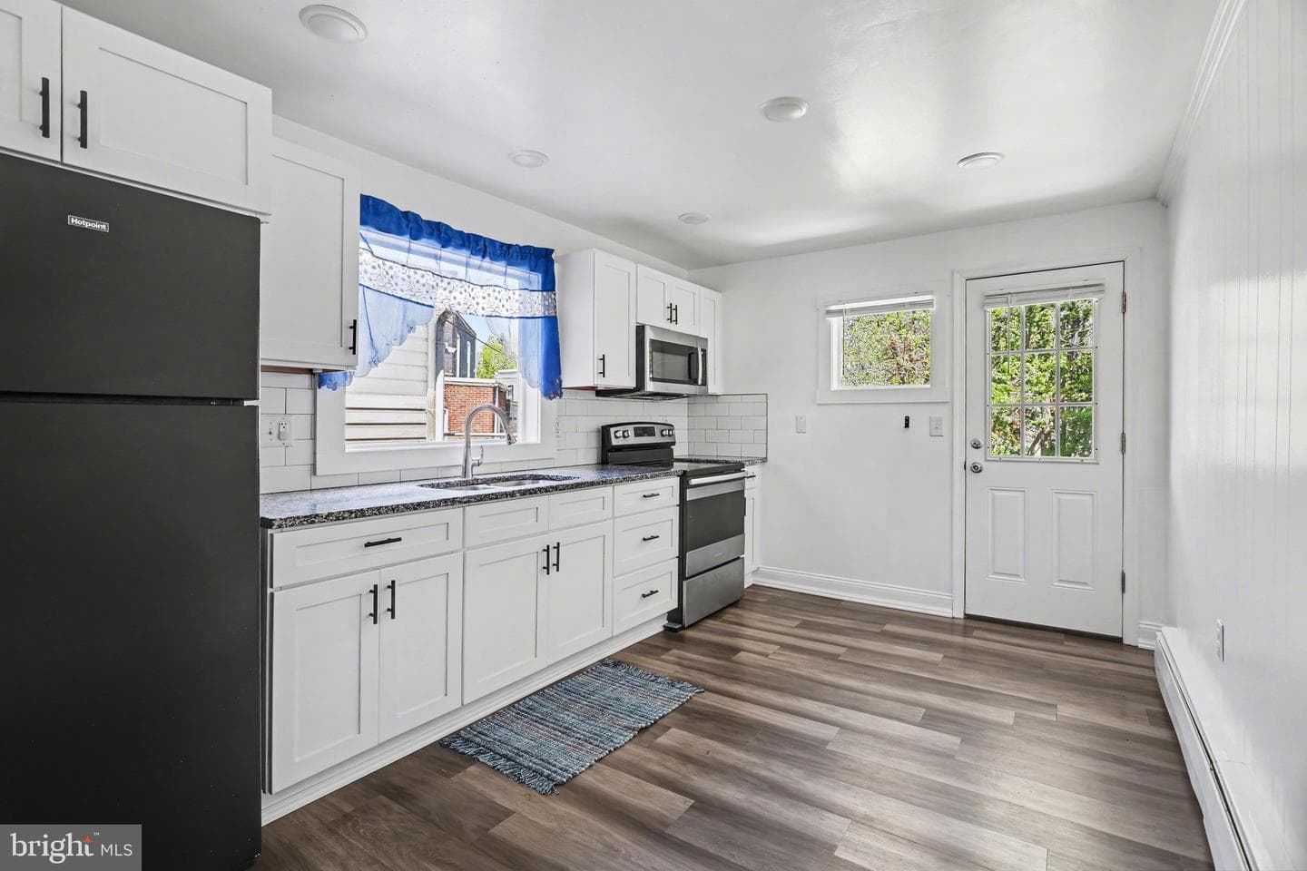 519 3rd Street photo 16