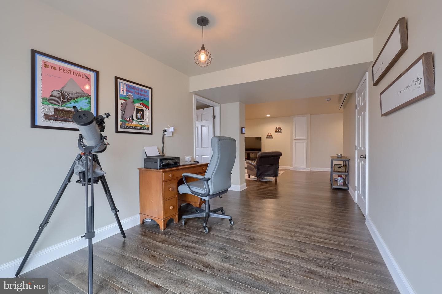 100 Kenneth Drive photo 49