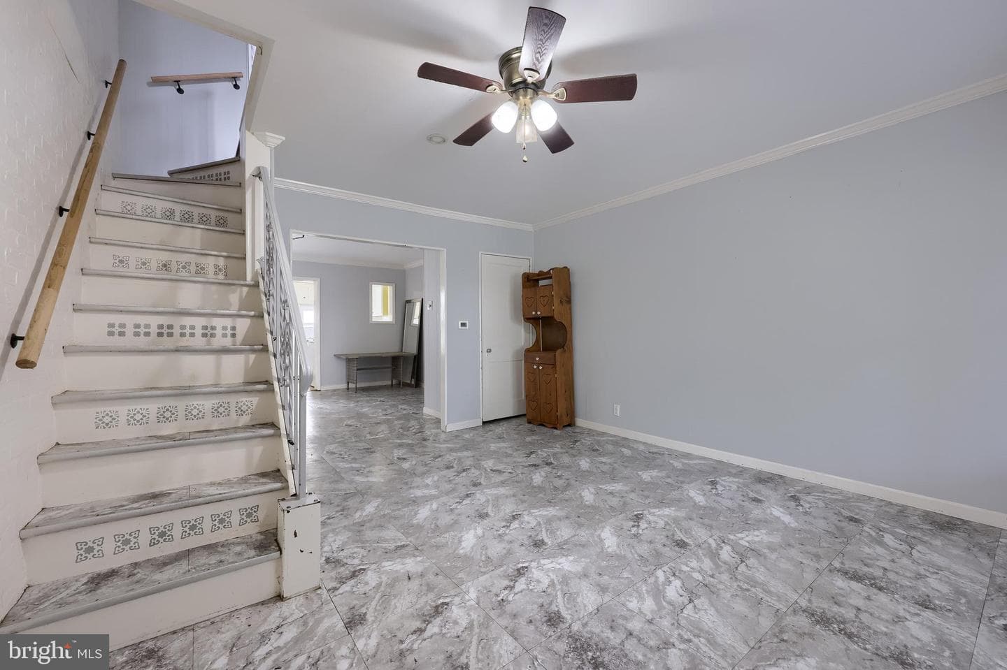 654 New Holland Avenue photo 9