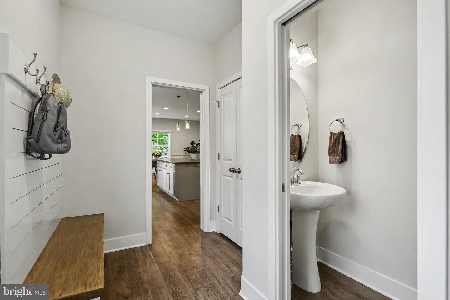 401 Wendover Way photo 30