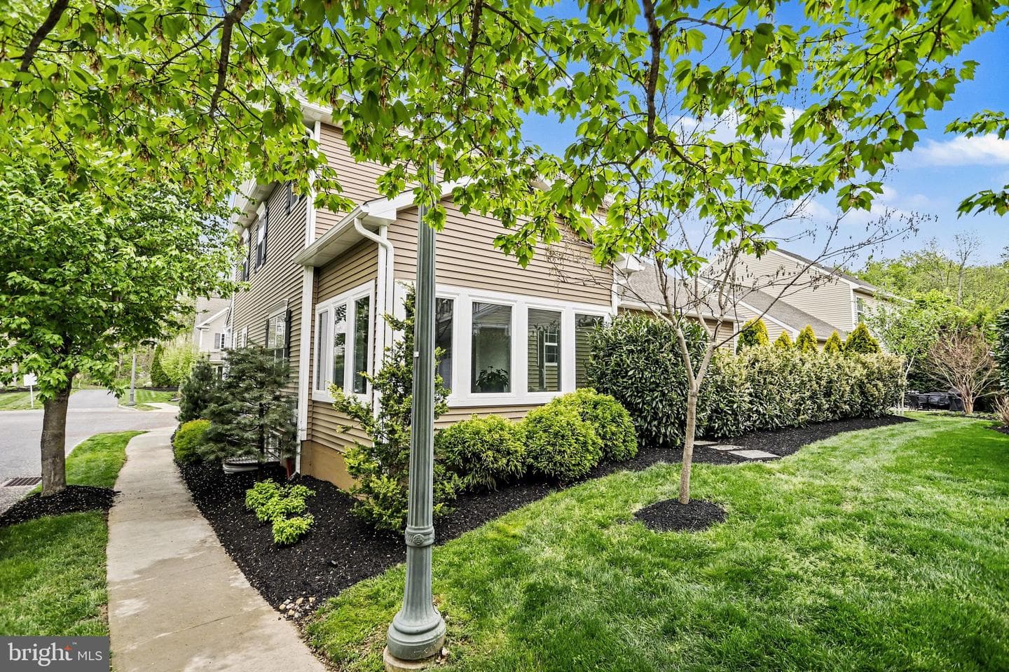 401 Wendover Way photo 38
