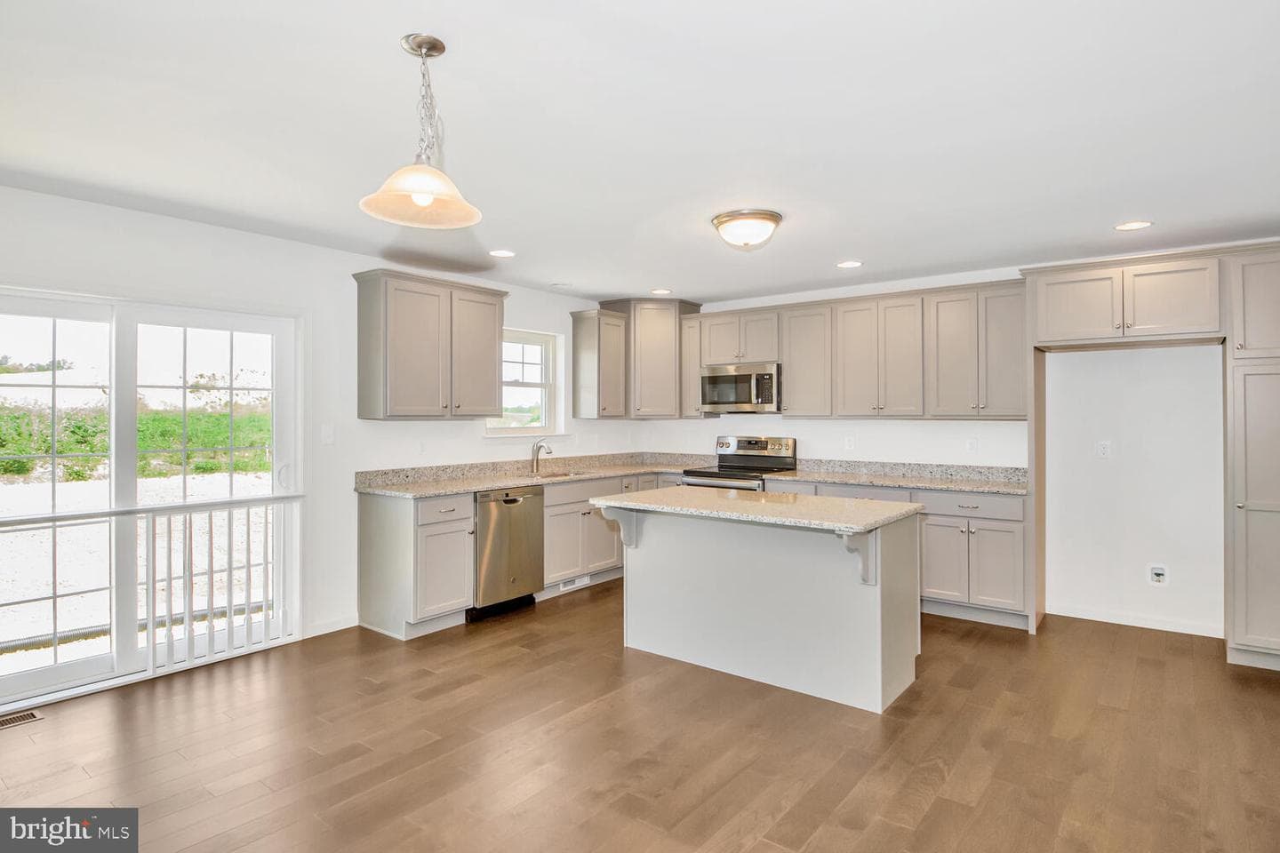 620 S Smith Drive #(Hemlock) photo 8