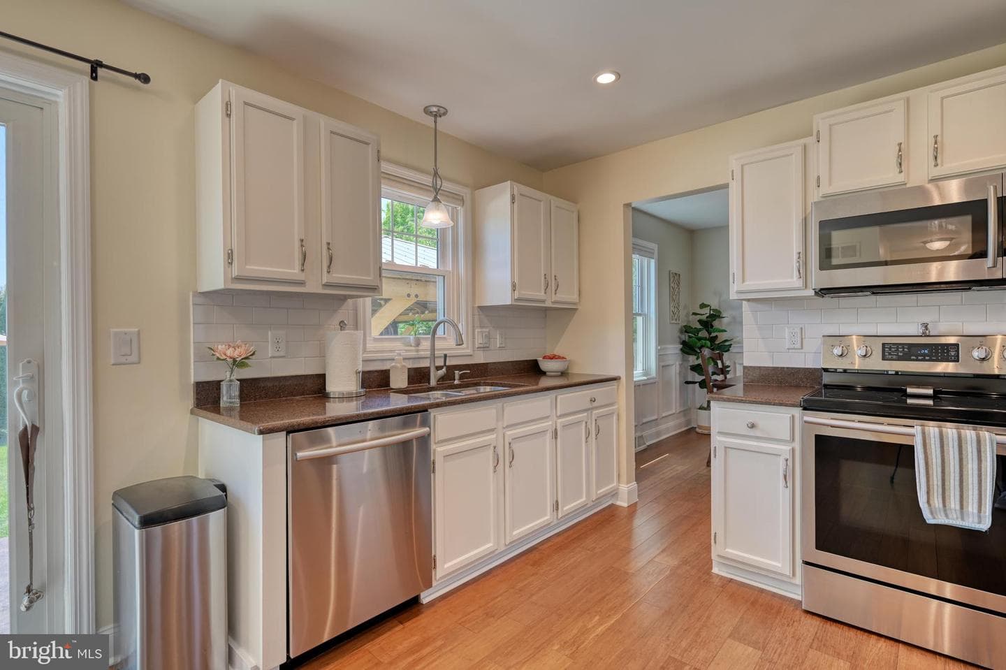 50 Pheasant Lane photo 12