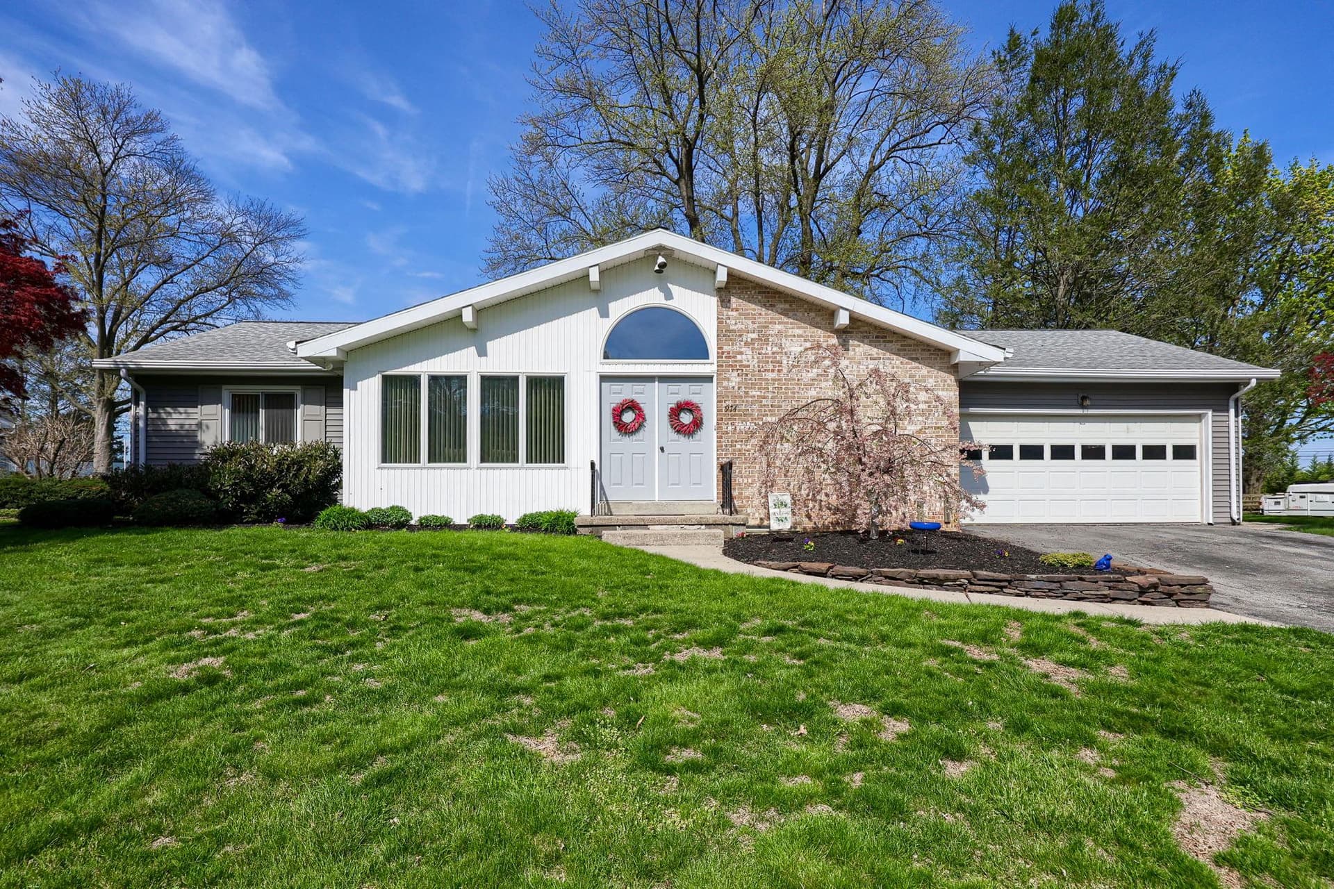 974 Hermosa Avenue photo 1