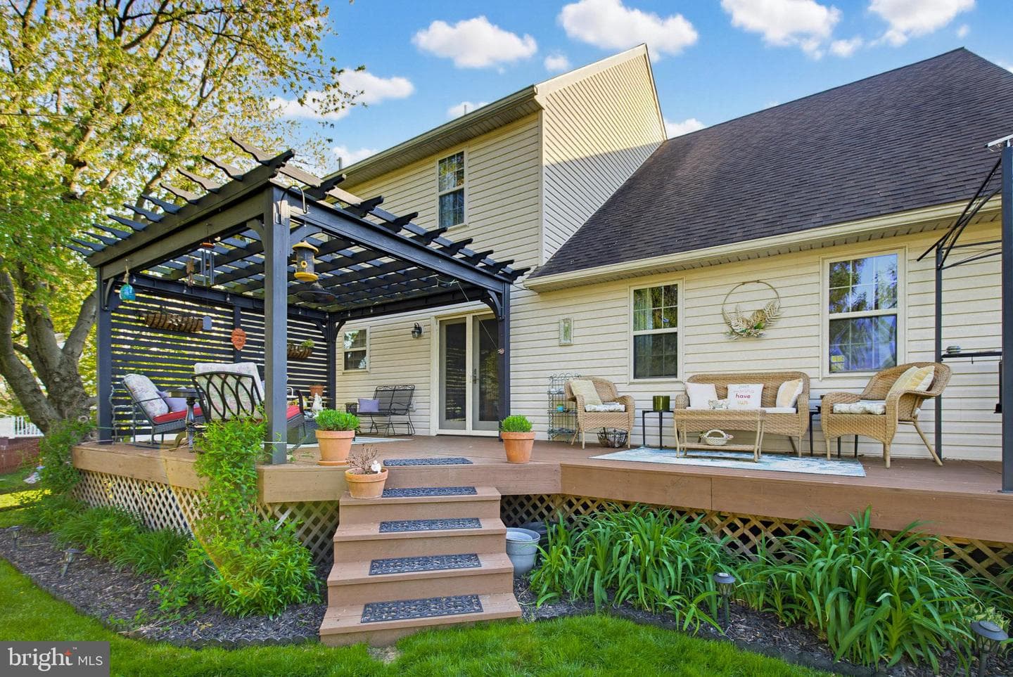 7 Thornhill Lane photo 25