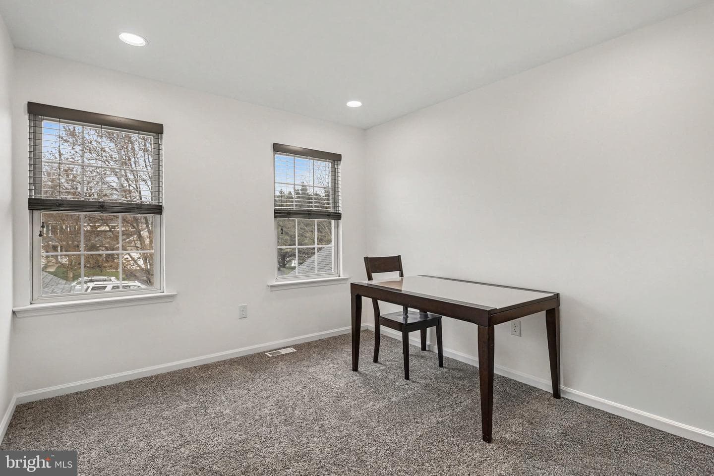 458 Meadowlark Lane photo 21