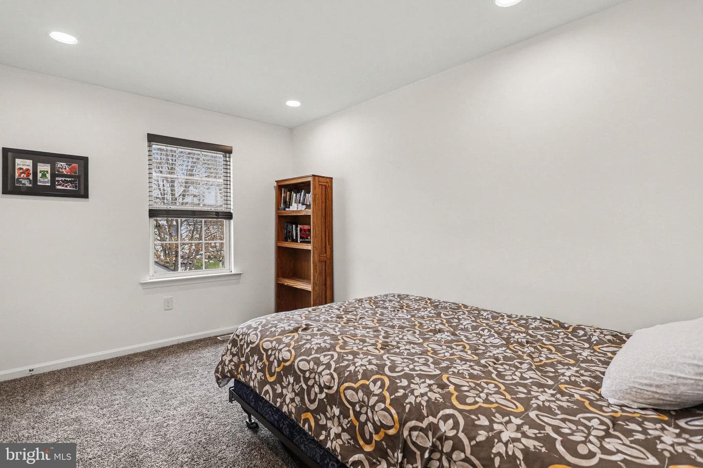 458 Meadowlark Lane photo 23