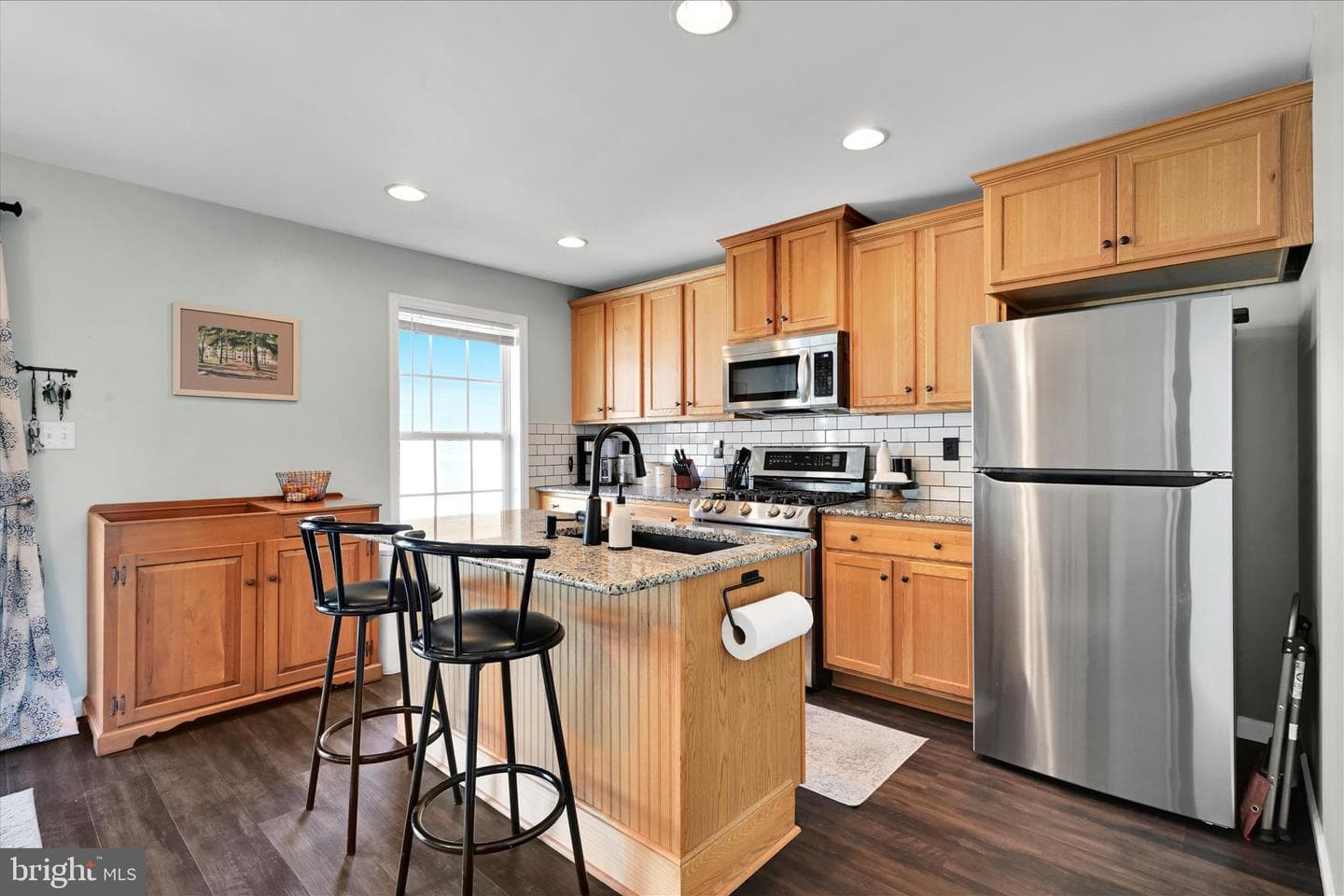 186 N Melhorn Drive photo 16