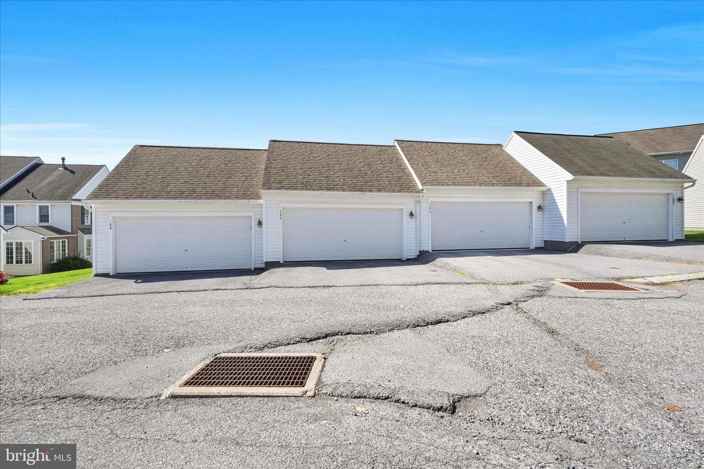 186 N Melhorn Drive photo 38