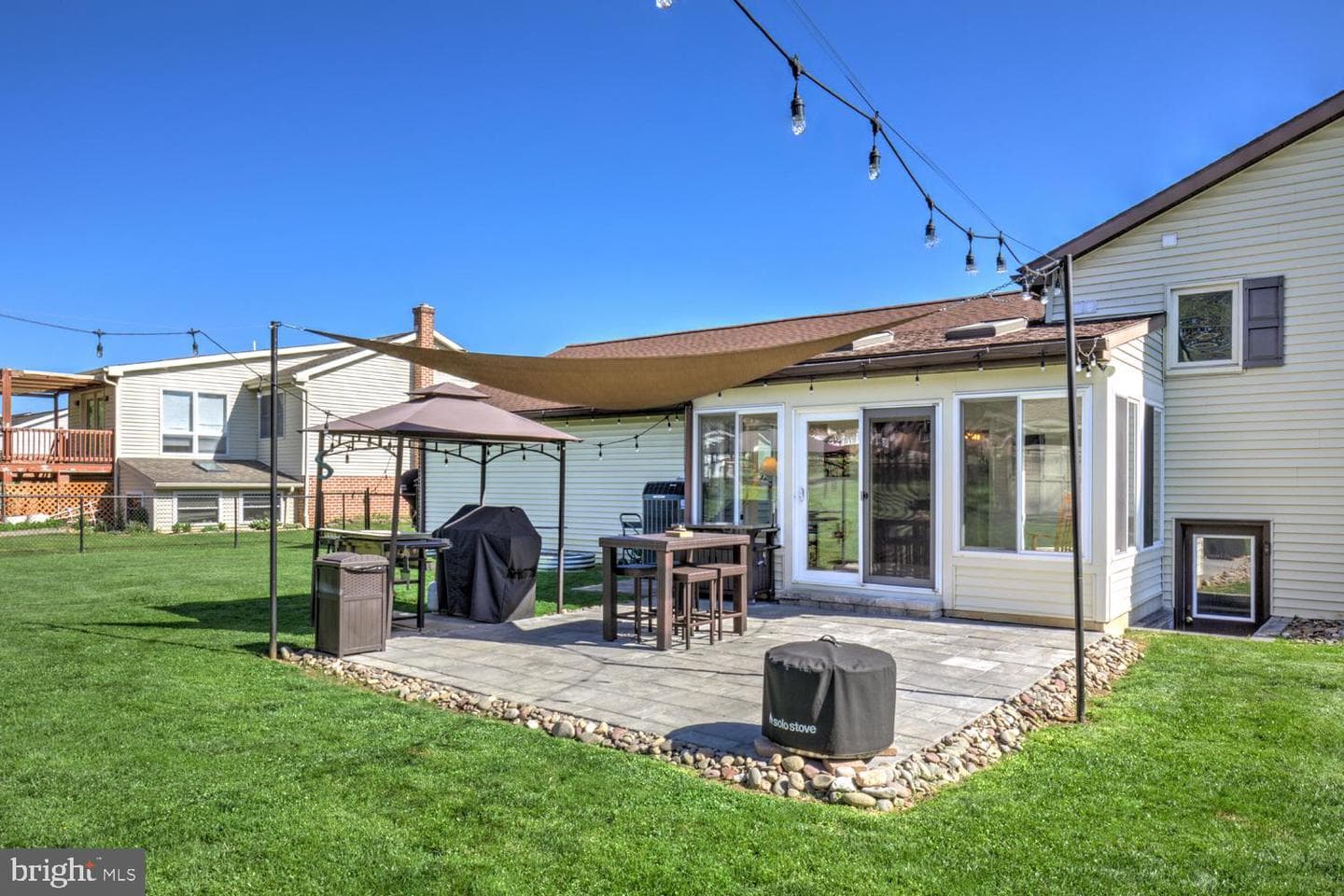 916 Dawn Avenue photo 40