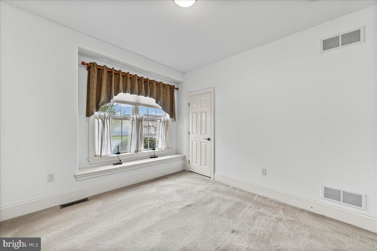1424 Martin Street photo 18