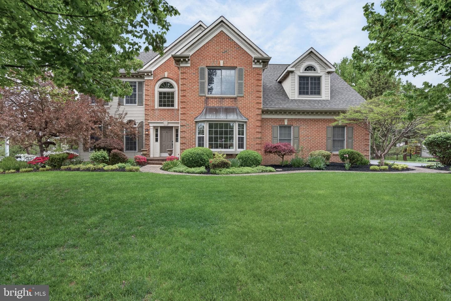 209 Heatherstone Way