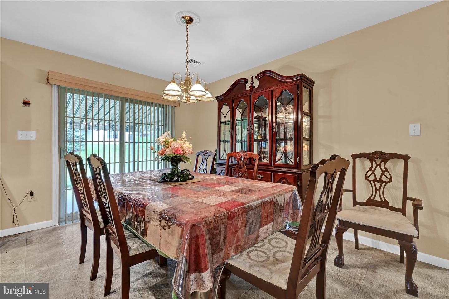 931 Cambridge Drive photo 14