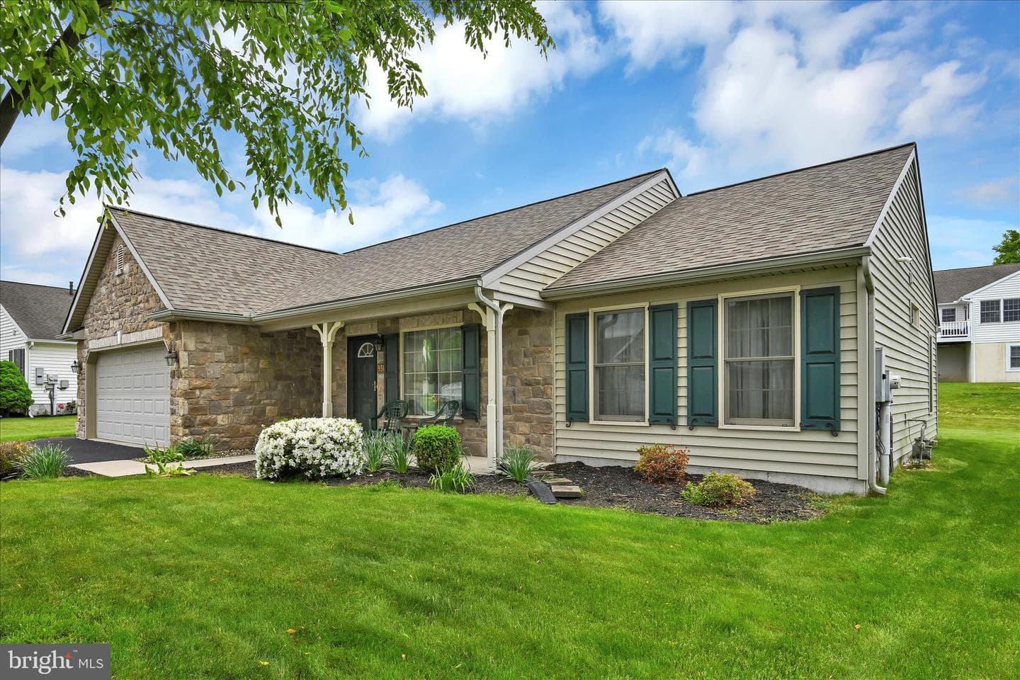 931 Cambridge Drive photo 8