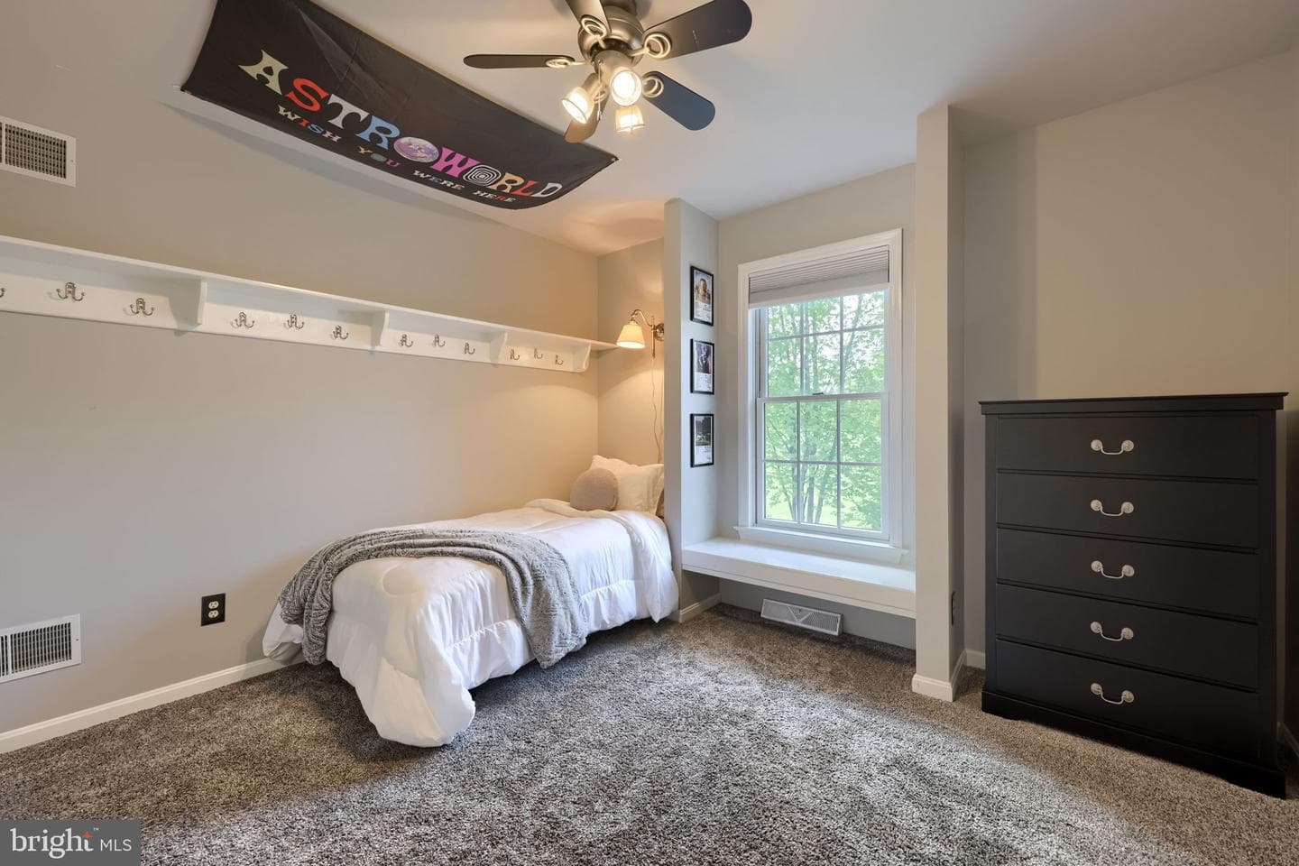 2462 Carriage Drive photo 49