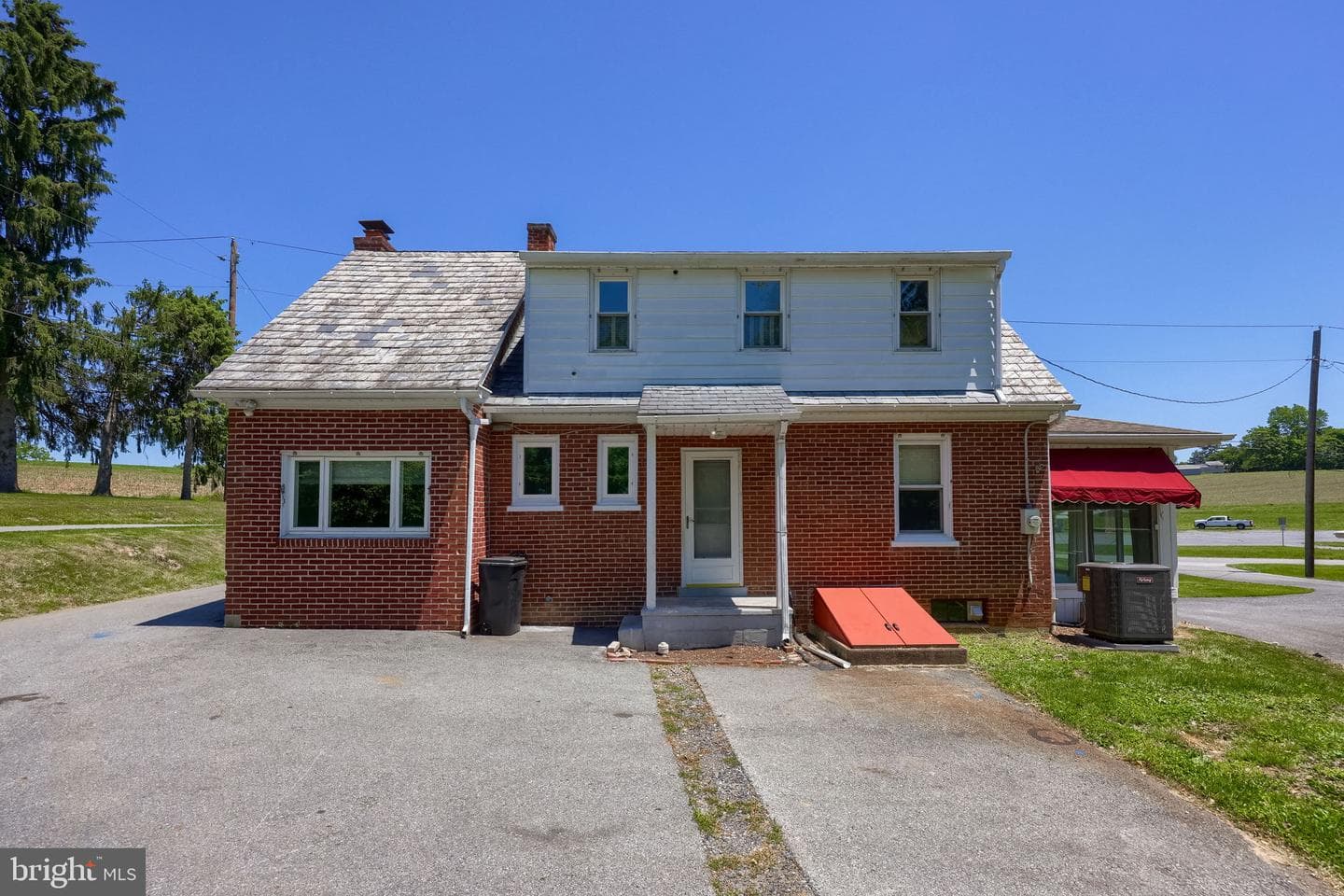 2162 Millersville Road photo 6
