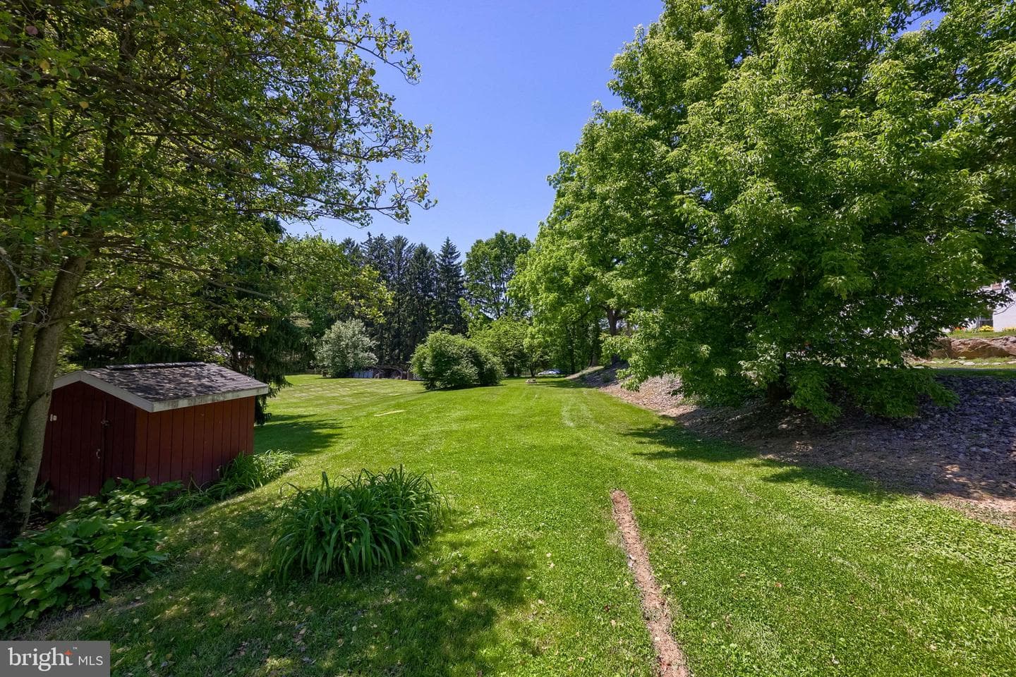 2162 Millersville Road photo 8