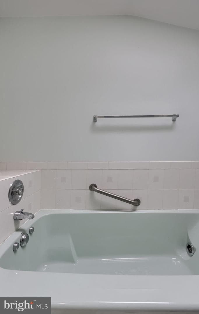 1816 Beverly Drive photo 30