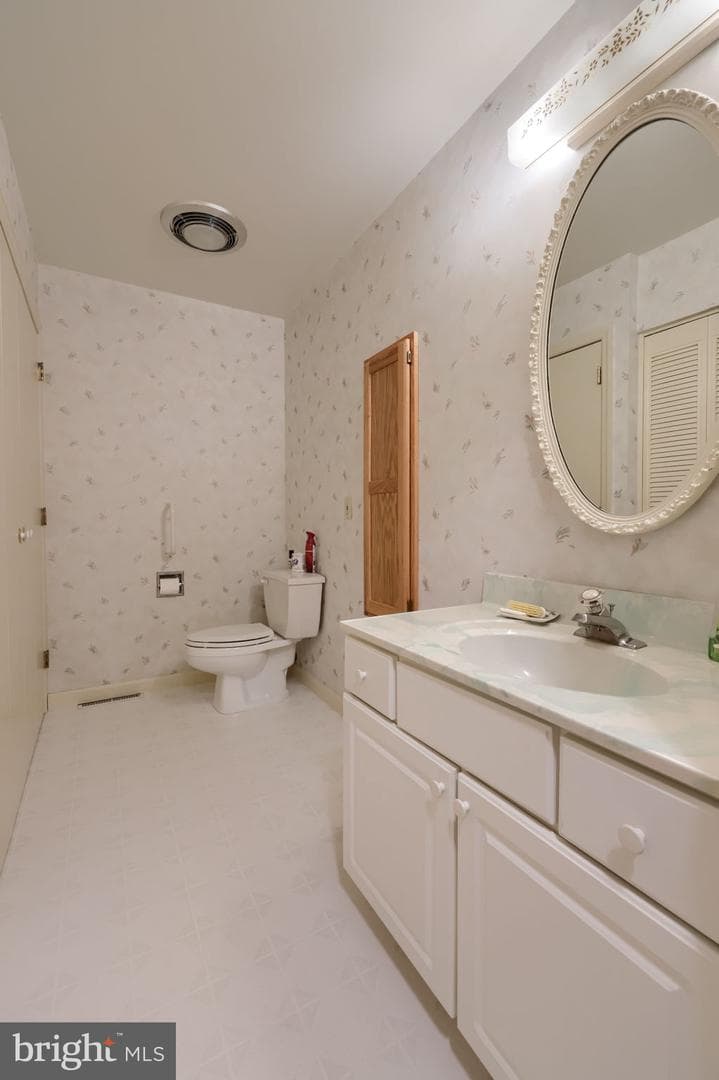 1816 Beverly Drive photo 33